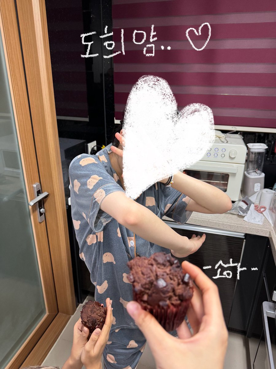 sohapic's tweet photo. #SOHA WEVERSE UPDATE ⋅˚₊‧ ୨୧ ‧₊˚ ⋅ https://t.co/7uv6qJ4rQ9
