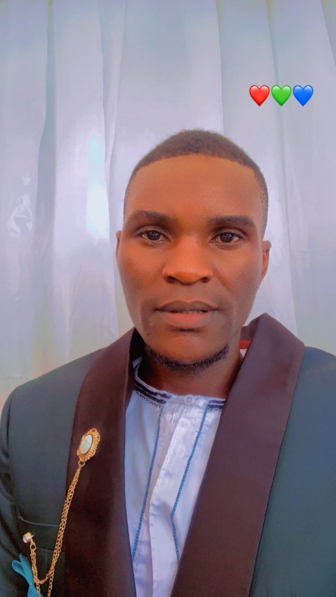 A true Muganda man😍