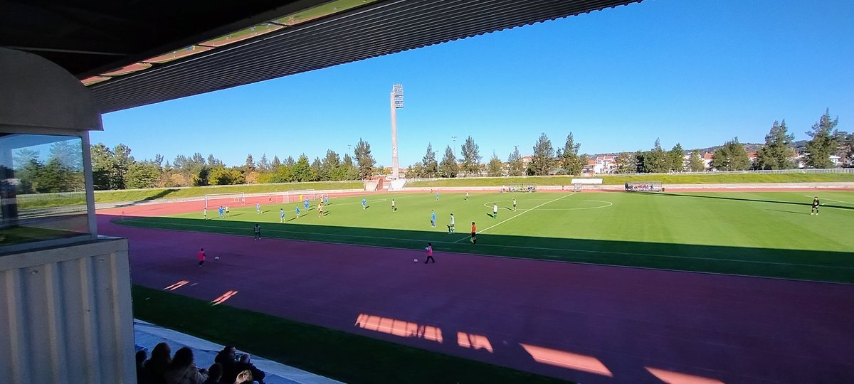 CesarRayano's tweet photo. Liga MAXFINANCE Interior
2ª Jornada do Campeonato Distrital da #AFPortalegre aproveito para ver jogar a equipa de #PonteDeSor e marcar presença em mais um estádio.
Eléctrico FC ✖️ GDR Gafetense
🏟️ 𝘔𝘶𝘯𝘪𝘤𝘪𝘱𝘢𝘭 𝘥𝘦 𝘗𝘰𝘯𝘵𝘦 𝘥𝘦 𝘚𝘰𝘳
#Gáfete #Portalegre #AltoAlentejo https://t.co/7kviuTNQQk