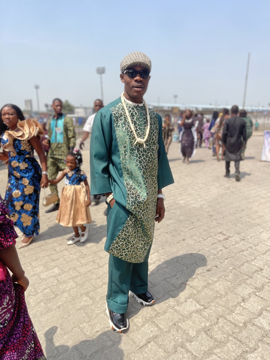 Alhajidon's tweet photo. And…. Isa Finished!!✔️
How i looked today.
#Phtailor. https://t.co/PSXLaMku1p