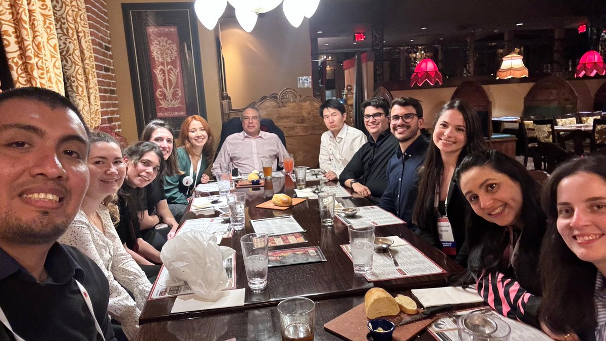 dap_martins's tweet image. Great ending for the first day at #ASH2024 with this group that keeps growing every year! Great to see you all! @SchuringaLab @QuekLab