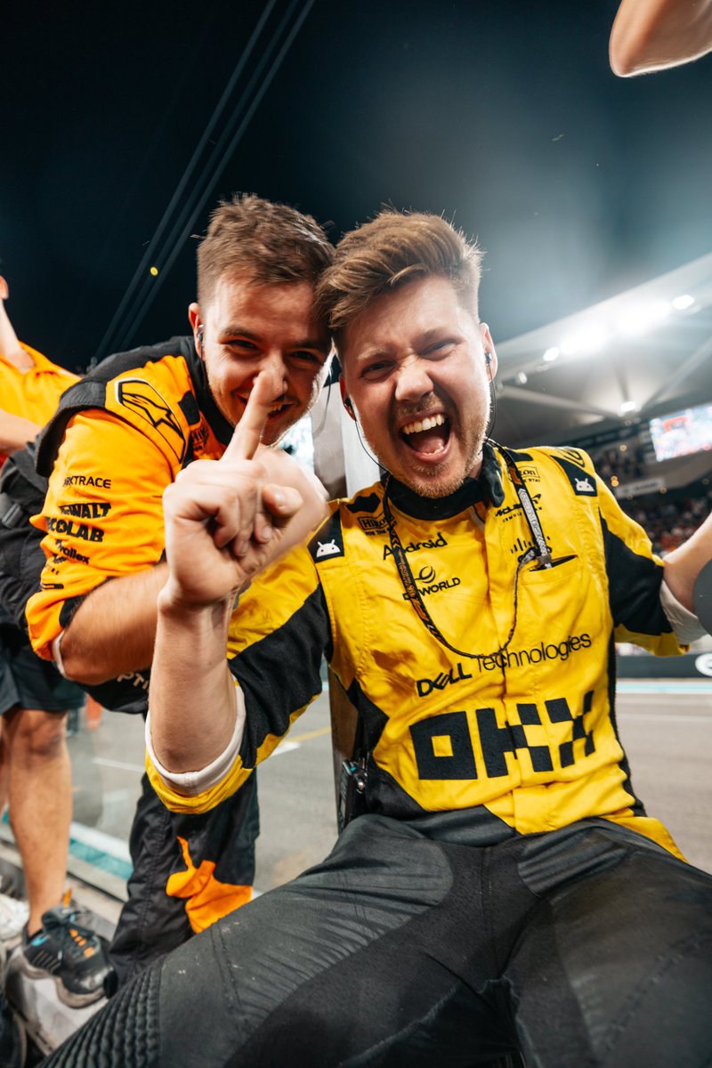 McLarenF1 tweet picture