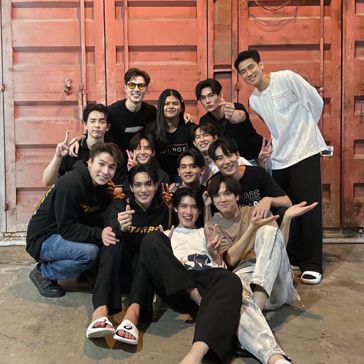 mirotic_black's tweet photo. หน้าผมช่วง #pitbabefitting คือโกงมาก หล่อคับ หล่อค่ะ มาก
#pavelphoom https://t.co/3WVfVg3I6e