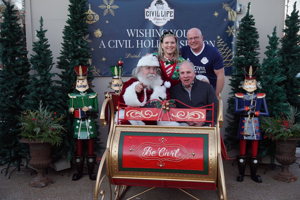 Had a great time <a href="/TheCivilLife/">Be Civil</a> last night! Took some photos with Santa, Civil Life owner Jake, and a familiar elf, Rachel from my office! Huge thanks to Jake, for putting together this free event for families in St. Louis—it's the little things that make the holidays special!