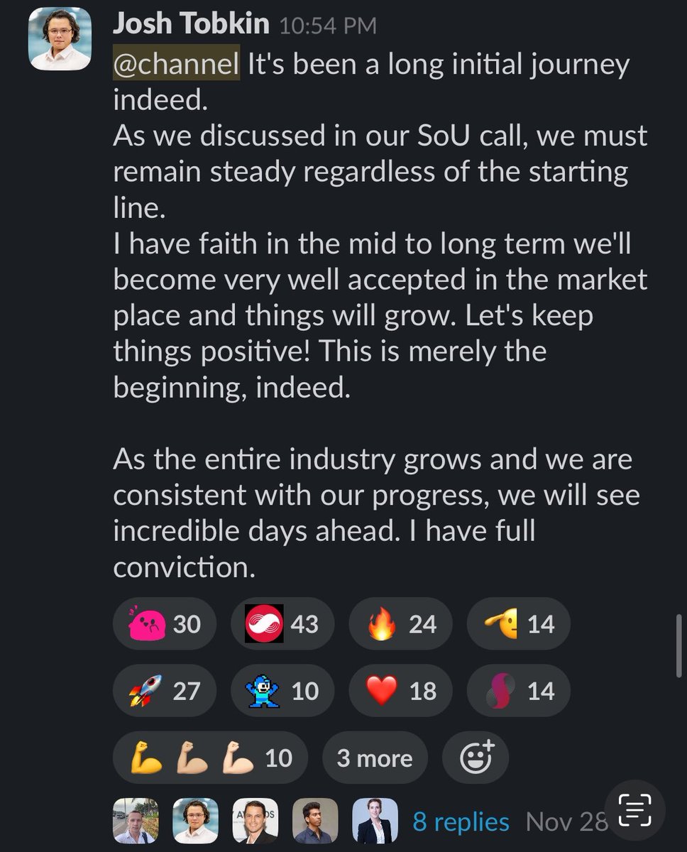 JoshuaTobkin's tweet photo. This is @SUPRA_Labs Culture: 

A day after we tge’d, this is how we communicated internally. 

The next comment in this thread is how we communicated internally today: https://t.co/snBlSPvWvi