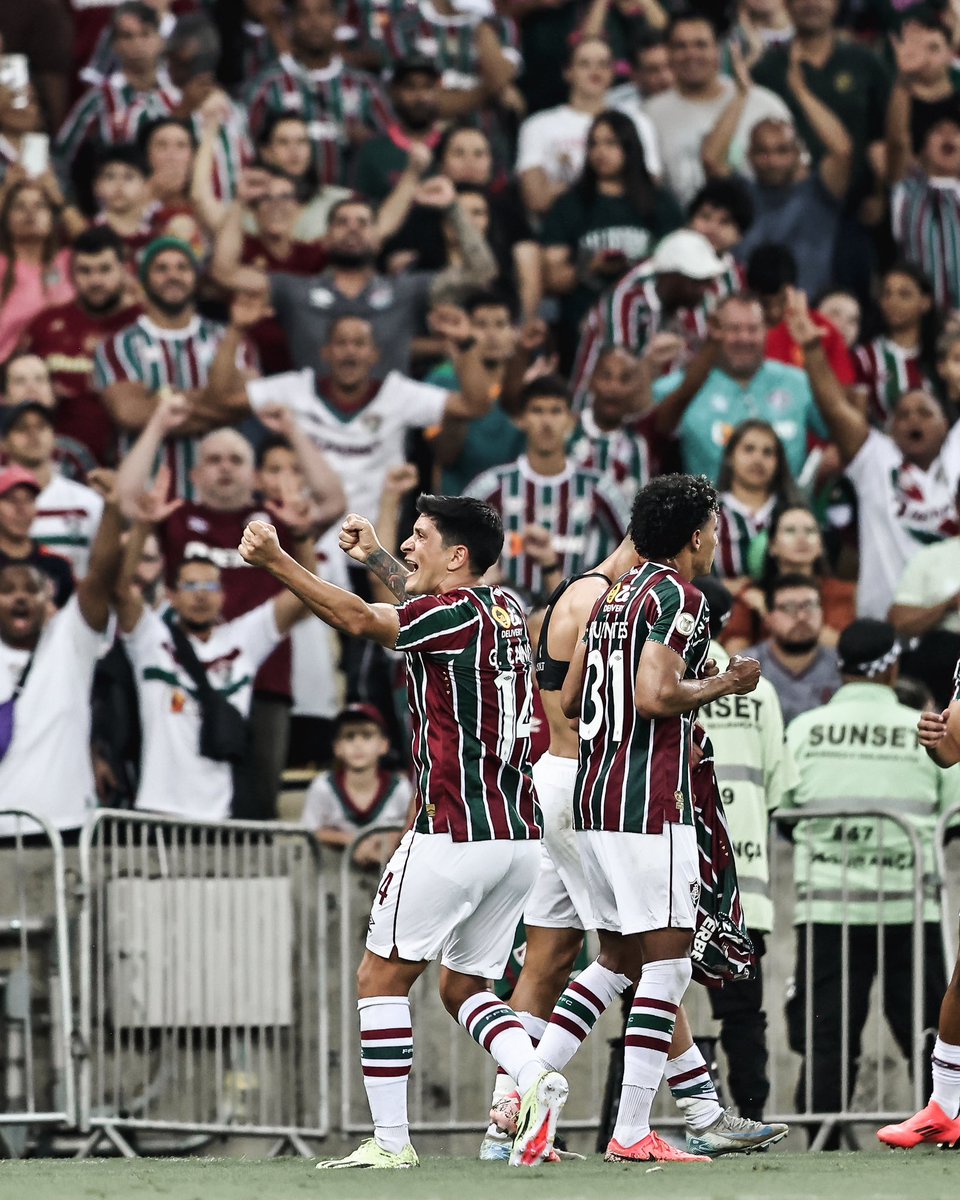 FluminenseFC's tweet photo. É DIA DE LUTARMOS JUNTOS ATÉ O FIM. É #DIADEFLU! 🇭🇺🇭🇺🇭🇺🇭🇺🇭🇺 https://t.co/dJ6vNrQgvi