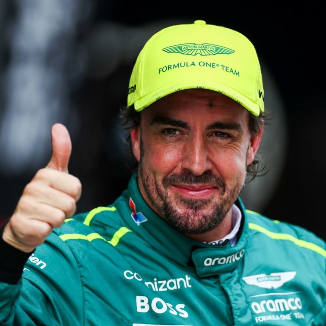 AntonioPadron17's tweet photo. Alonso después de correr 3 carreras con el hombro lesionado /// Yo cuando me duele la cabeza https://t.co/i8Jm9VMOBs
