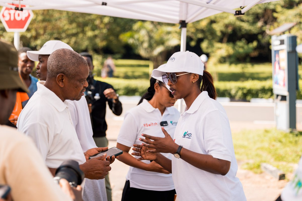 At Car Free Day today morning, #eKash was the focus of the day. With <a href="/RSwitch/">RSwitch</a>, we raised awareness about the National Digital Payment System (eKash) for secure, faster and convenient cash transactions💳📲

#DigitalPayments #CashlessEconomy