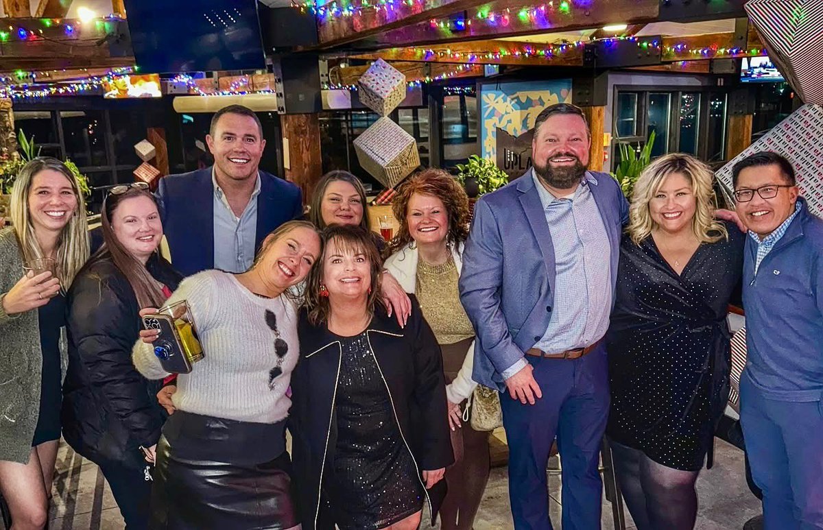 AdamMonroe77's tweet photo. Some of the best co-workers and family I could ever ask for over the many years. #WeAreBaird #MerryChristmas https://t.co/ZnCSqsF3DW