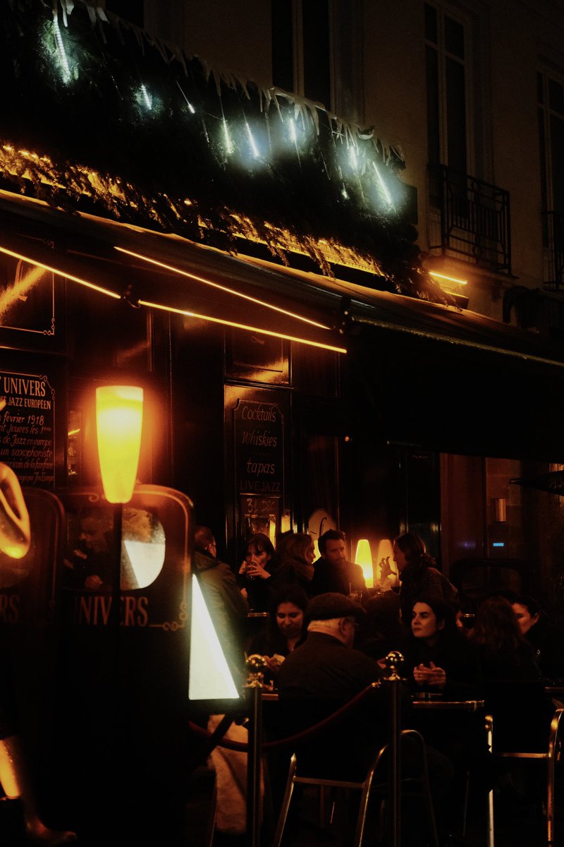 scorp_ruben's tweet photo. Night in Nantes 3 🌝
Fuji XT-4 | Sigma 18-50mm f/2.8 🎞️📸 https://t.co/ew5UKuDCwV