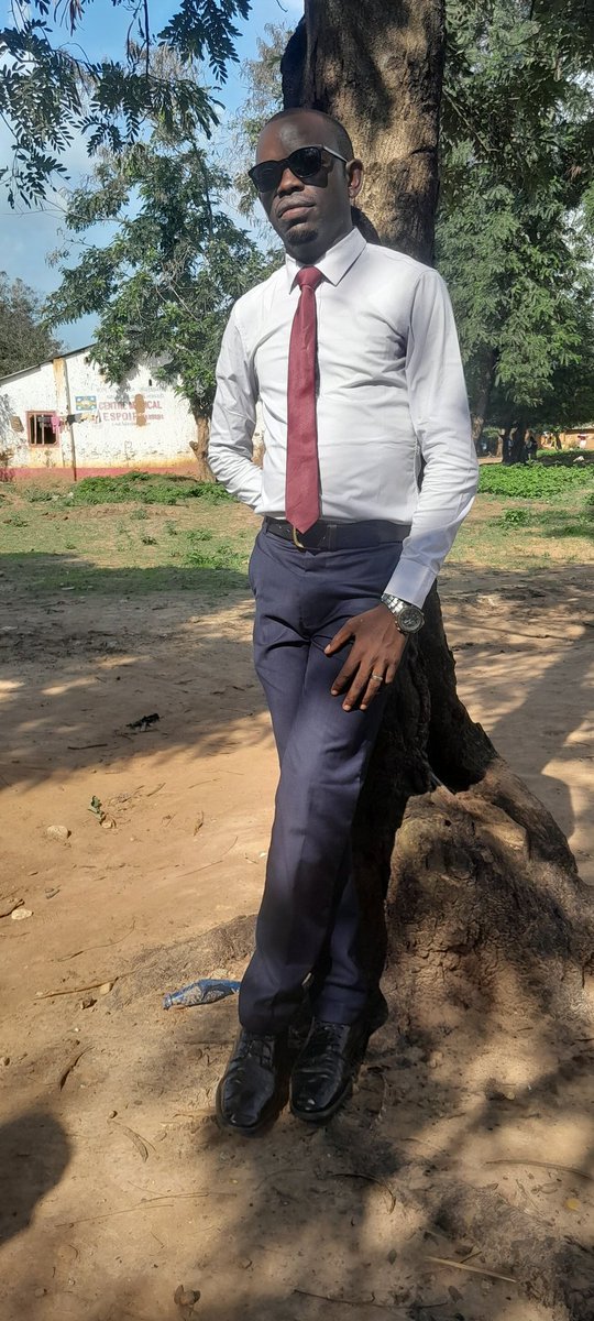 Luc Lukanda Alangye tweet media