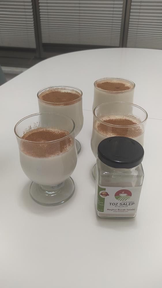 tozsalep's tweet photo. “Doğallığı ve lezzetiyle sofralara mutluluk katan salebimiz, sizlerin güzel kareleriyle buluşuyor! 🌿🥛 

Sipariş vermek için: https://t.co/XUw4N1bP1N 

#OtagDoğal #salep #dogal #sahlep #kış #kışkeyfi “ https://t.co/pbzftscFlr