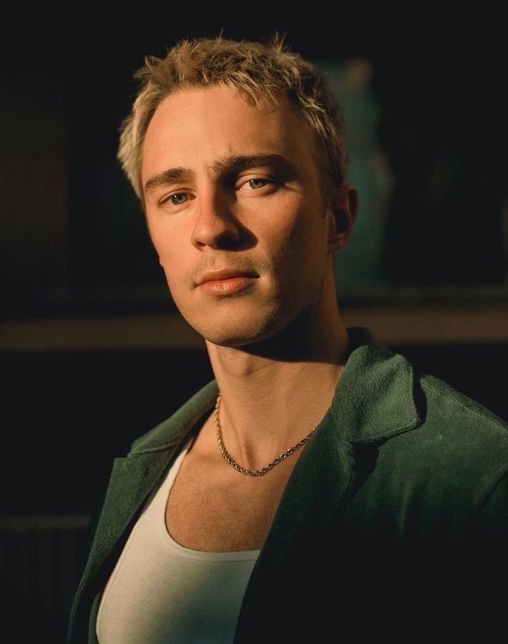 drxwstxrkey's tweet photo. Blonde Drew starkey https://t.co/I3soe5g0lN