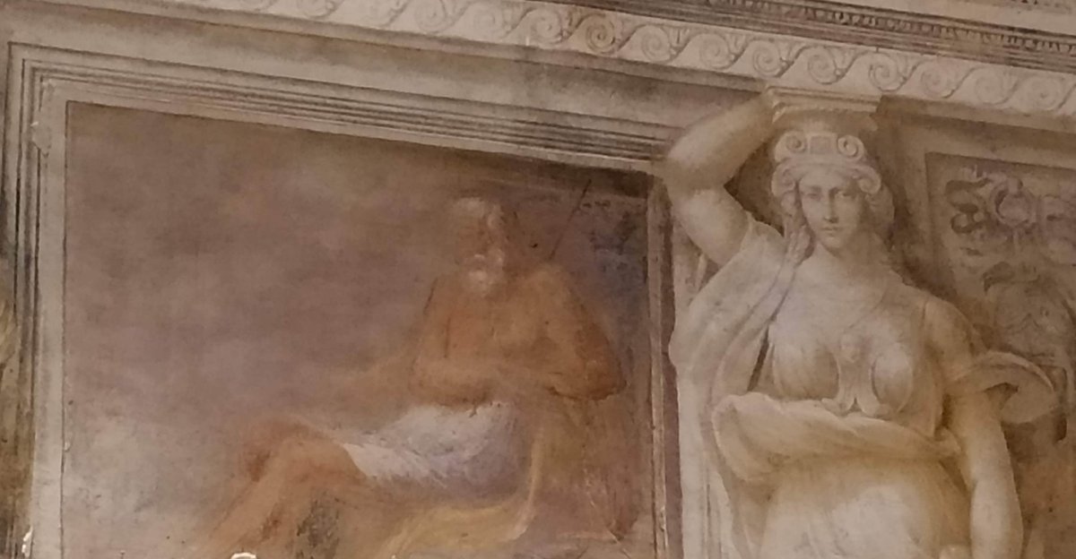 La Sala della Vigna (1537), la "vice sala del trono" del palazzo (sede del potere) di Belriguardo.
Venne decorata seguendo i consigli di Giulio Romano (che contribuì con alcuni cartoni), il principale allievo di Raffaello.
spreaker.com/episode/sala-d…
#BelloBelriguardo #giulioromano