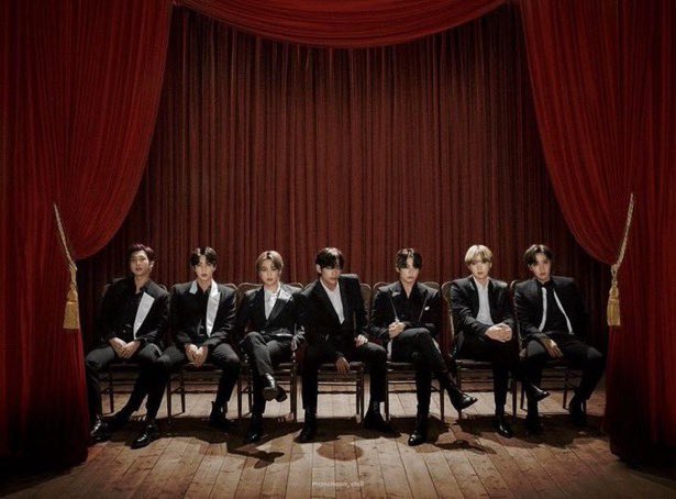 Joyana_armyx's tweet photo. Everyone is coming back the same time has Tannies 😂😂😂 sorry but the kpop industry are just waiting for them because they know how big it will be for kpop 😭😭😭 #Infinity #BTSRETURN https://t.co/bvy14eVPFN