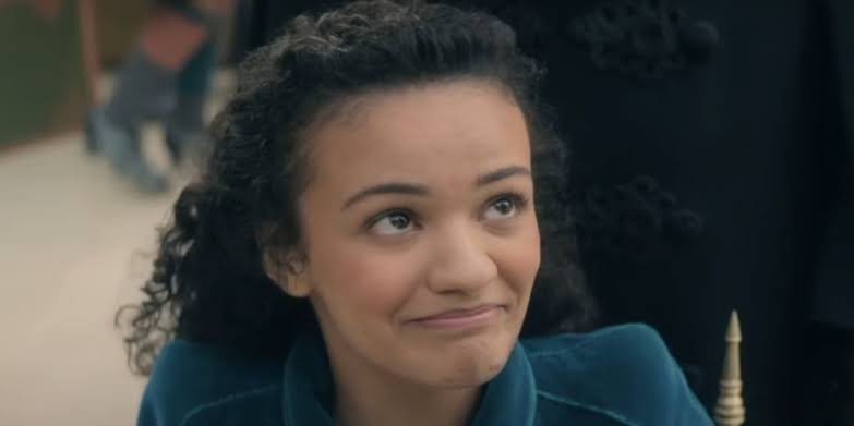 Can’t believe she didn’t stand up for her sister at the dance