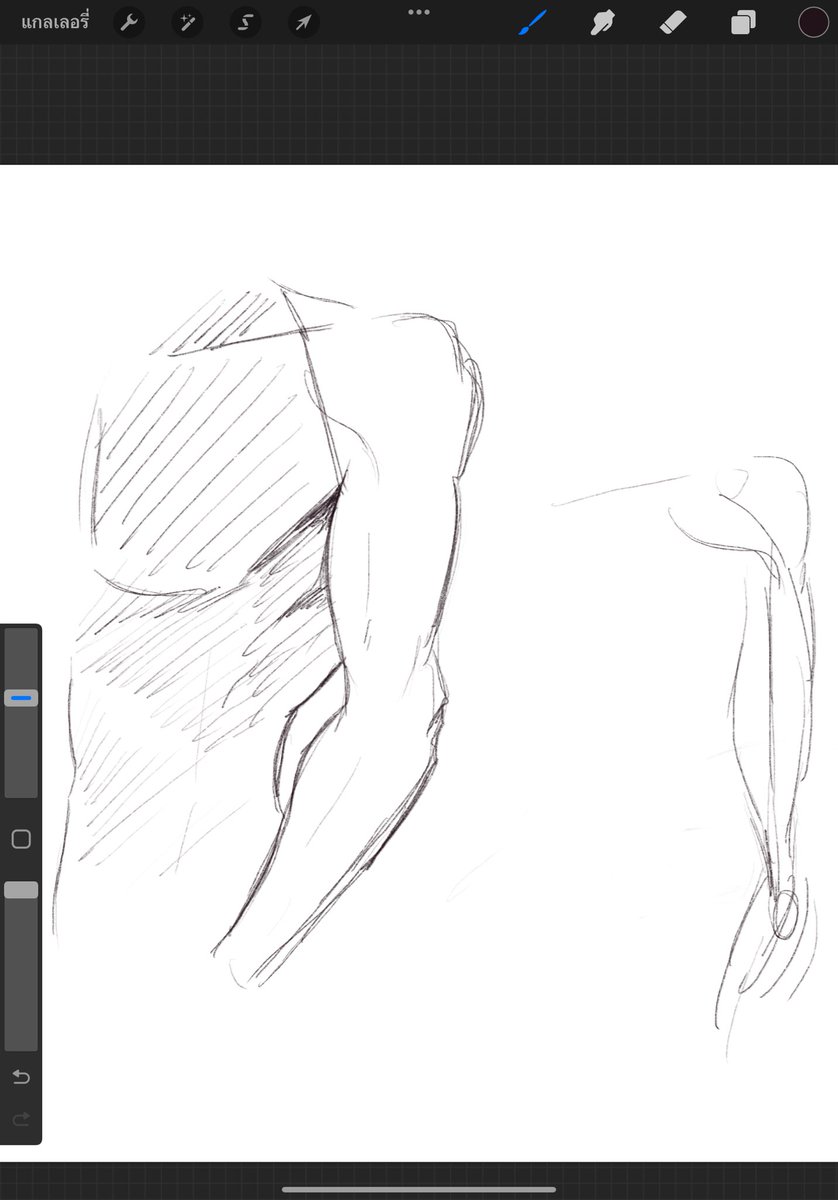 Muscular woman.....just wait me there.... 