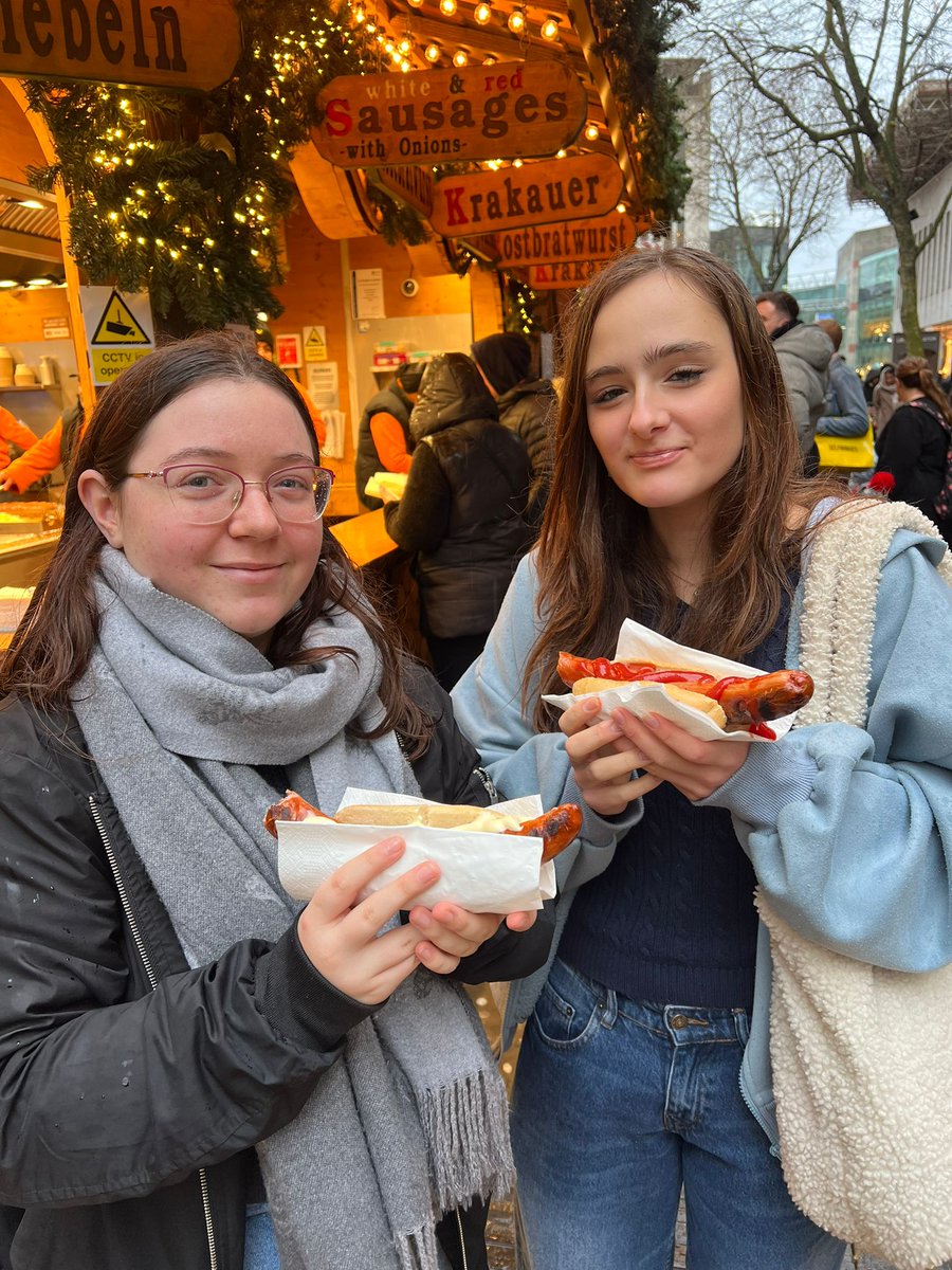 AcademicRugby's tweet photo. German students enjoyed their visit to the Birmingham Frankfurt Christmas Market this afternoon. Storm Darragh didn't dampen our spirits! https://t.co/oNzoI75EqN