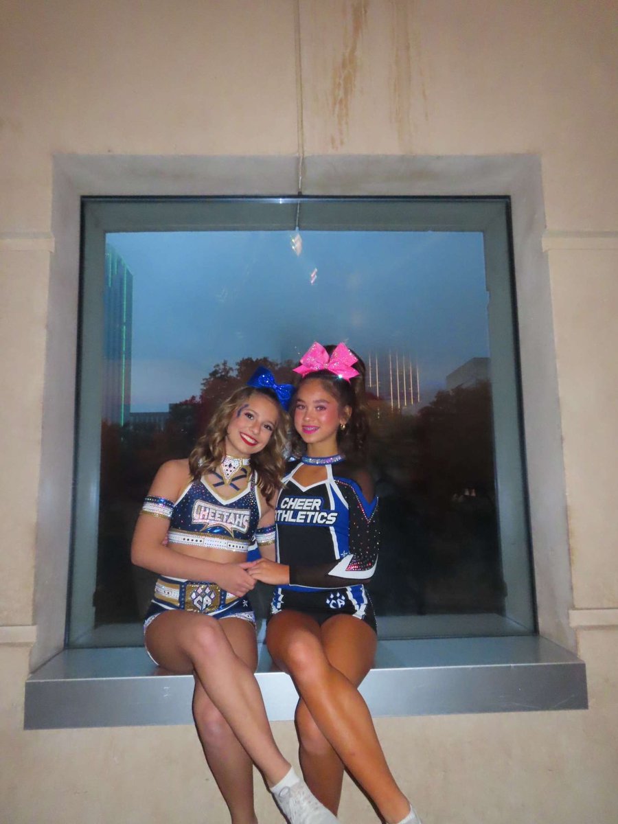 Lani Cascavilla tweet media