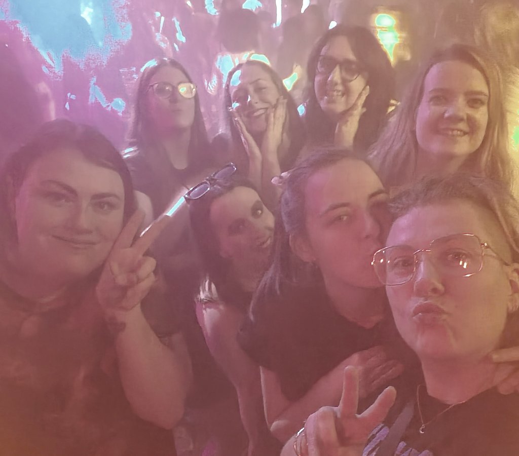 _clobbs's tweet photo. Right People, Right Place 🖤🤎

#RPWP #RPWP_OUT_IN_CINEMAS #ClubNight #BTSClubNight  @BTSUKUNITE https://t.co/5sankO2wQf