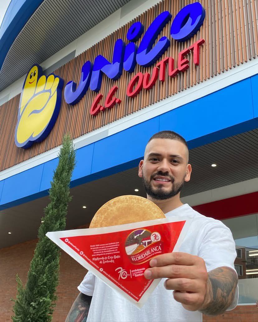 ObleasFlorida's tweet photo. El plan para este #Domingo es en el nuevo centro comercial de #Bucaramanga el #outlet de #Colombia 🇨🇴 @unicooutlet y en su plazoleta de comidas encuentras la mayor #tradición de #Santander sus deliciosas #obleas de la mano de los mejores @ObleasFlorida https://t.co/DTeSOmZCeO