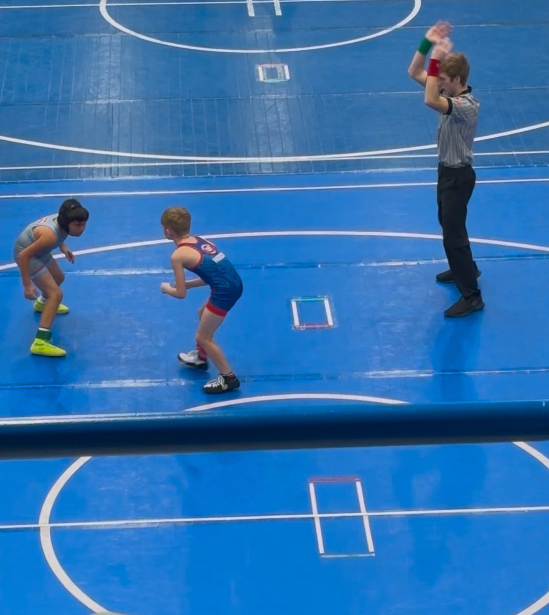 aimee_hock's tweet image. Wrestling season opener💪🏻#leaveitonthemat #wrestlingmom #sportsmom #herewego
