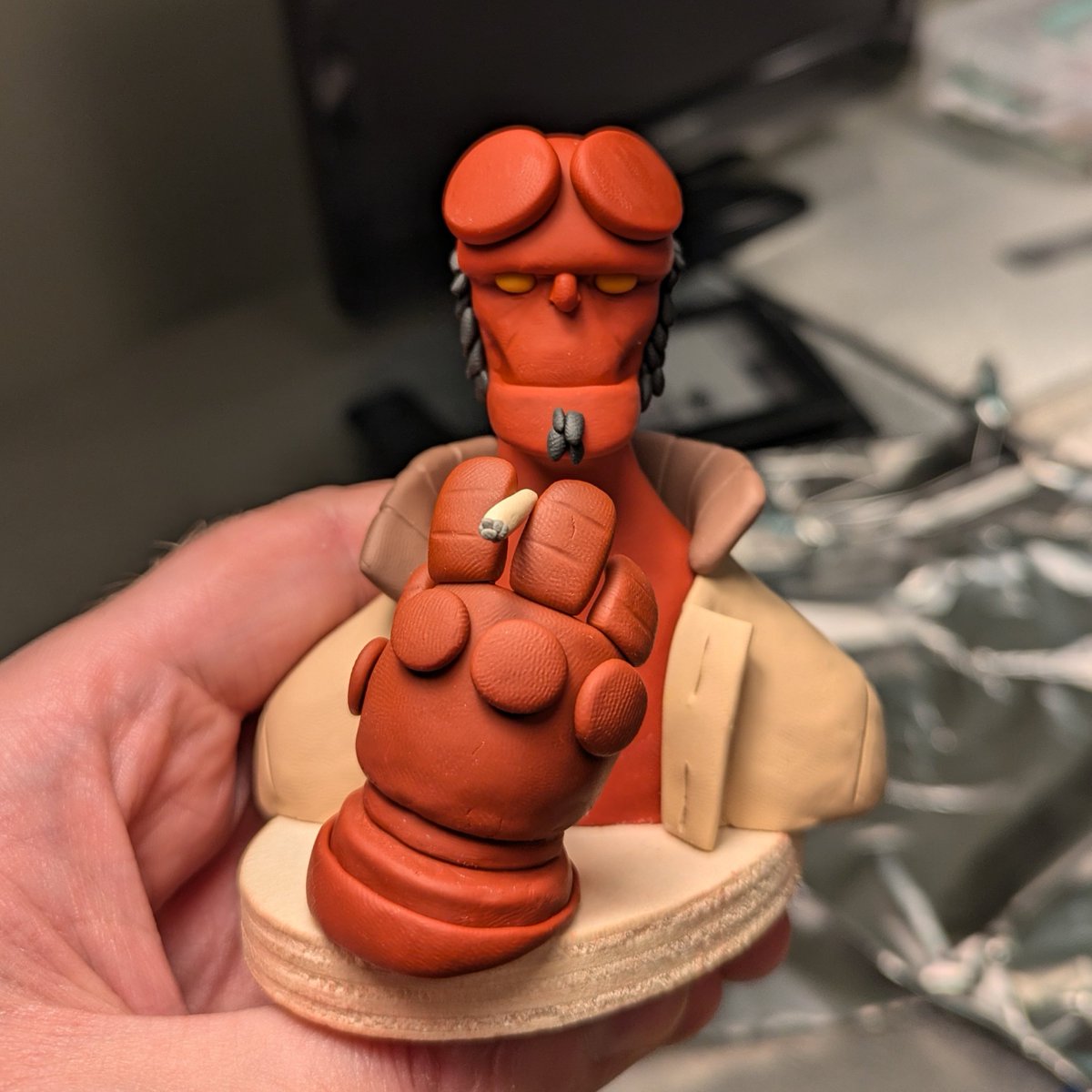 jorkmantheking's tweet image. COMMISSIONS OPEN AGAIN
Something unusual has happened. I have marathon-ed my commissions like a good boy. I'm going to try to keep them rolling, giving timeline estimates on a case by case basis. If I get too many, I'll likely cut it off. Retweets, as always, are appreciated.