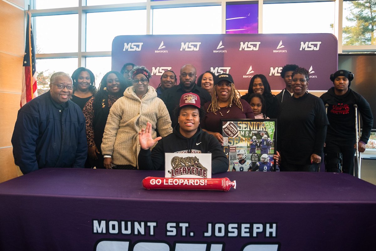 Sean Curtis (@sean_m_curtis) on Twitter photo It’s Official ✍🏽 I’m ready to work! <a href="/LafColFootball/">Lafayette Football</a> #ClimbTheHill #RollPards #SigningDay It’s Official ✍🏽 I’m ready to work! <a href="/LafColFootball/">Lafayette Football</a> #ClimbTheHill #RollPards #SigningDay