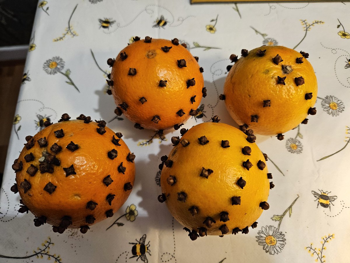 GreenfieldGreen's tweet photo. Homemade Christmas https://t.co/peZMmuPqrQ