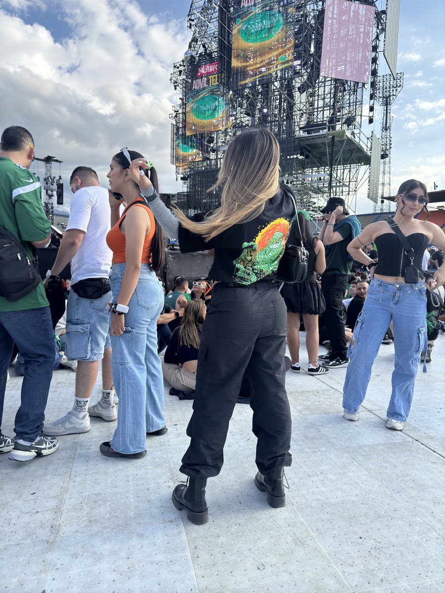 Alejandrahern07's tweet photo. 💚 https://t.co/kQaBteHfM9