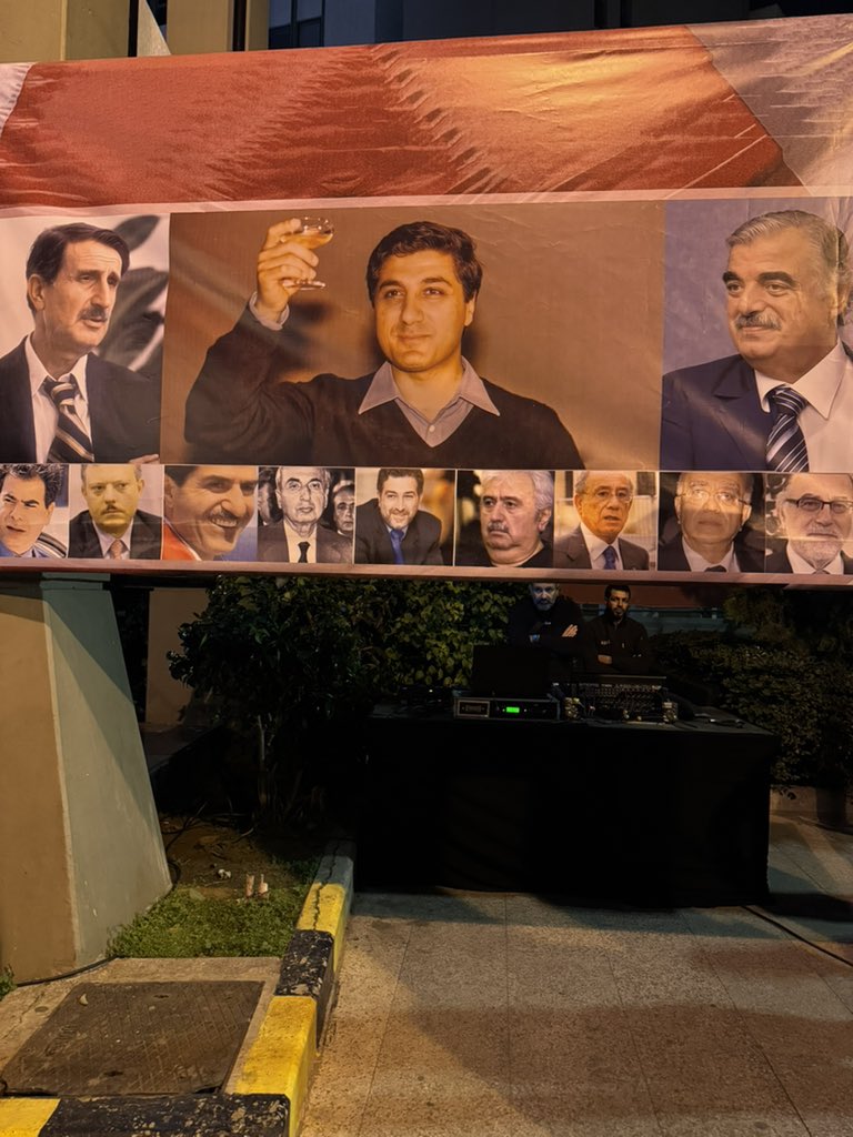 Ronnie Chatah (@thebeirutbanyan) on Twitter photo 