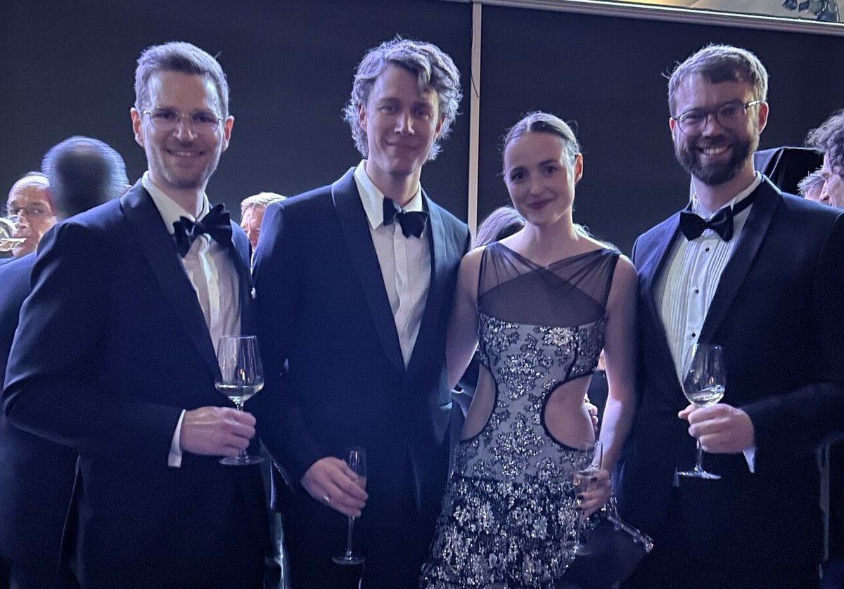 Armand, a production #PoweredByDrylab, has won the European Discovery - Prix FIPRESCI Award at the 37th <a href="/EuroFilmAcademy/">European Film Academy</a> Awards. Congratulations to the entire team! 👏🎥 europeanfilmawards.eu/elementor-4045…