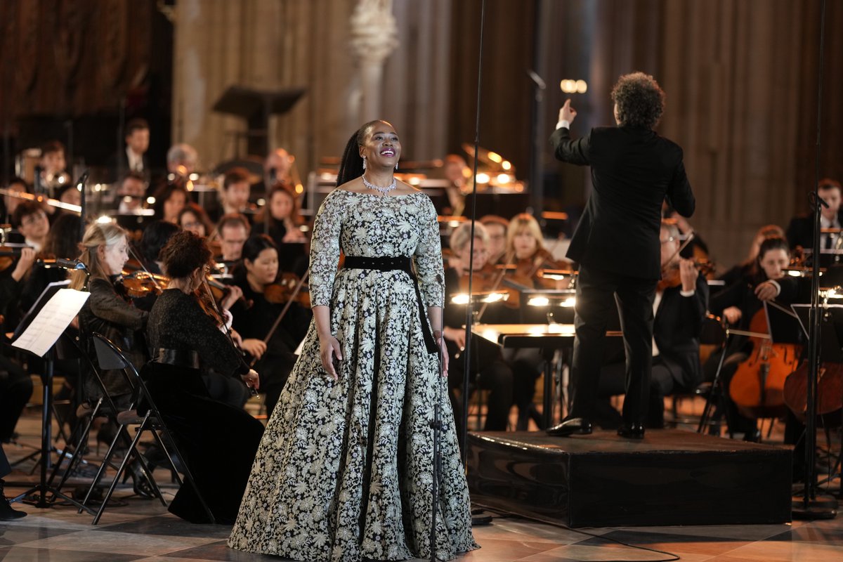 (1/4) We celebrated Notre Dame's reopening ceremony with an unforgettable performance in this transcendent space. Thank you to the musicians of the Orchestre Philharmonique de Radio France, and the incredible performers Lang Lang, Pretty Yende, Benjamin Bernheim...
