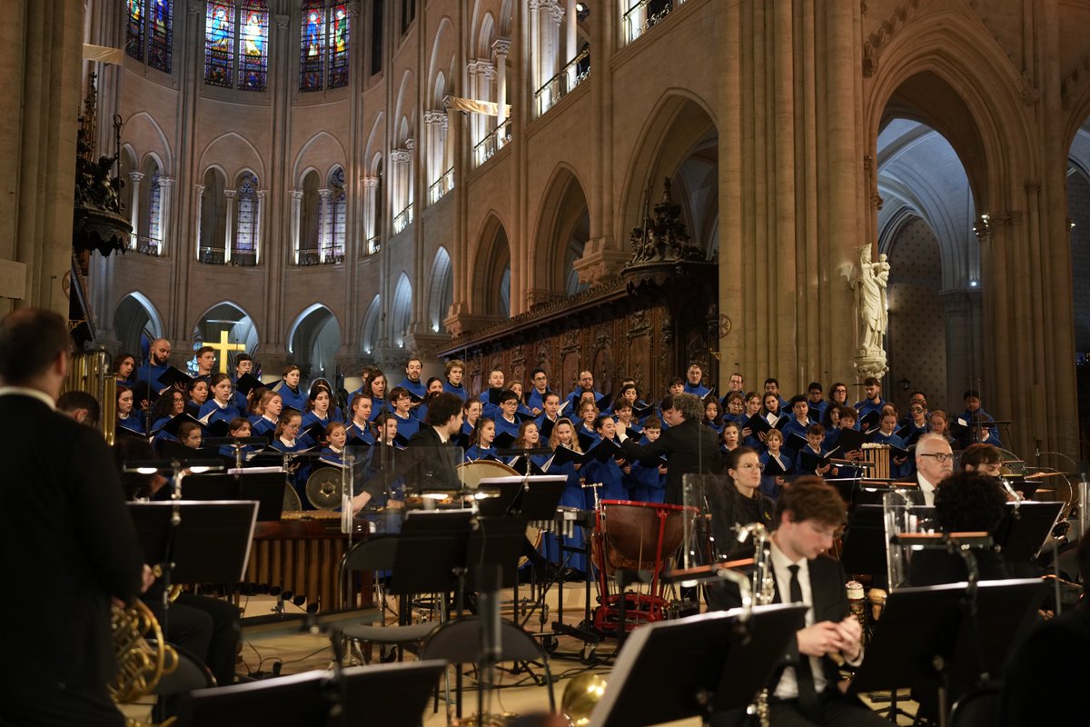GustavoDudamel's tweet photo. (3/4) The concert was a beautiful reminder to me how how music is so much more than just entertainment - it can heal us, comfort us, unite us. To be able to reopen the cathedral with music was an opportunity to come together and show the best of ourselves to the world. https://t.co/ASftgeVx7i