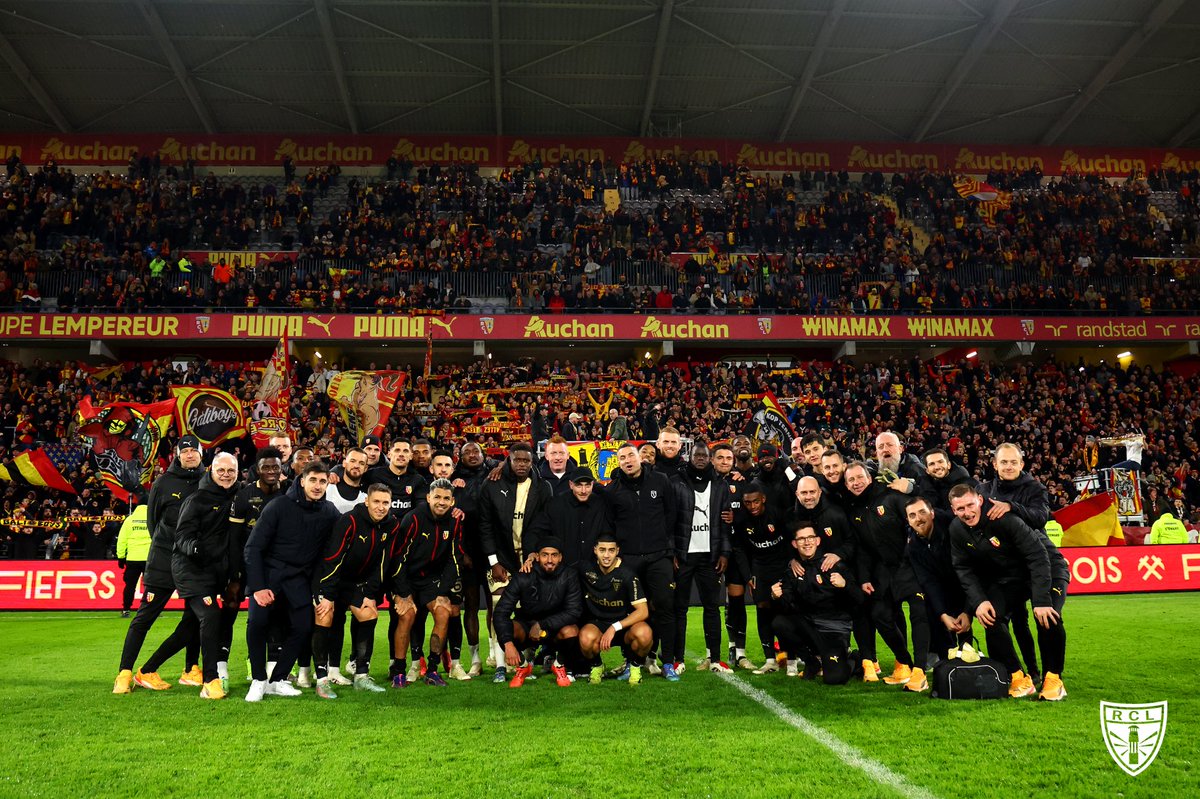 𝑴𝒊𝒏𝒆𝒔 de victoire ❤️💛

#FiersDEtreLensois #RCLMHSC #SainteBarbe