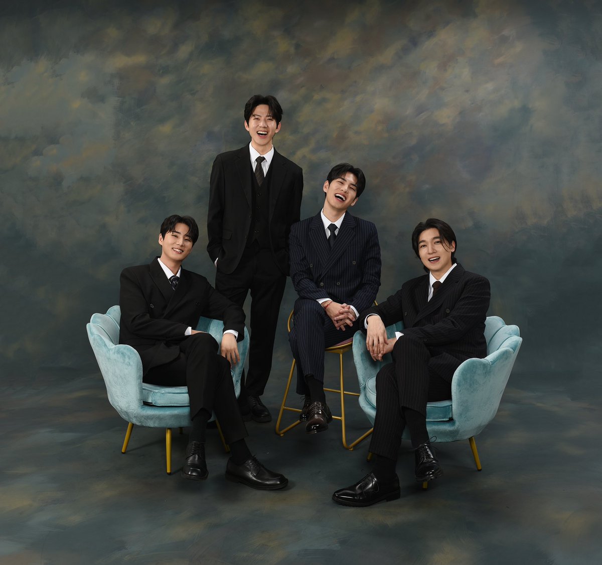 _is_aman's tweet photo. 데이식스 사랑해 ❤️
앞으로전달!!!!!!!!!!!!!!! 🔊

-마이데이 일동- https://t.co/TXtuUarvuA