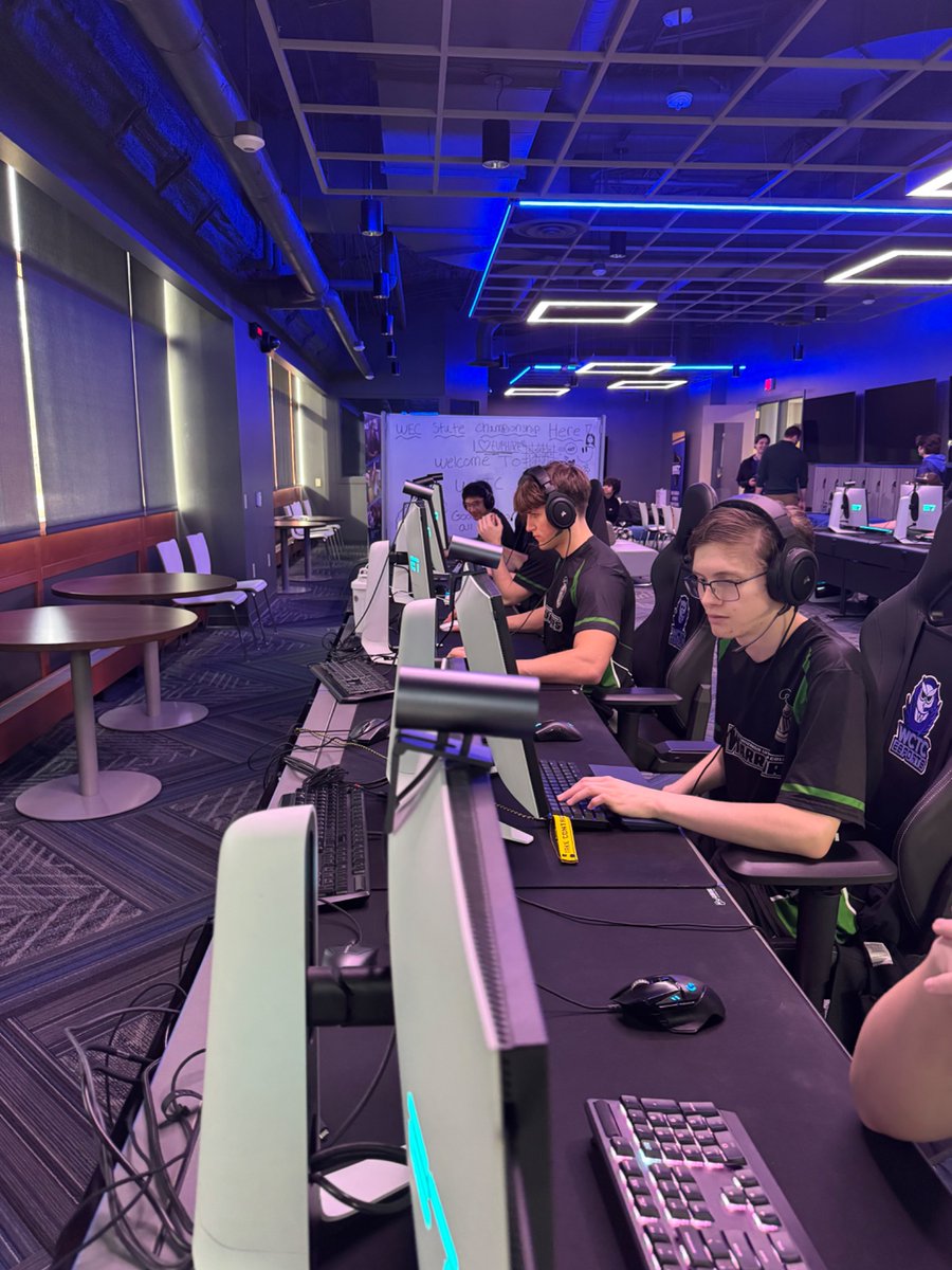 WLC Valorant is playing in the championship against UW Madison

Watch live: twitch.tv/wiesportsconfe…