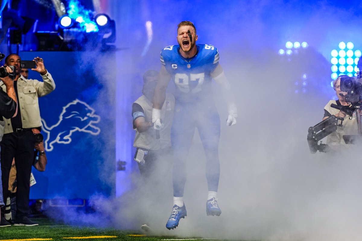 Ari Meirov (@mysportsupdate) on Twitter photo The #Lions are holding out hope that Aidan Hutchinson could return as soon as the NFC Championship Game, should Detroit make it that far, per <a href="/JayGlazer/">Jay Glazer</a>. Hutchinson has been doing underwater running as part of his rehab, showing promising progress toward recovery. The #Lions are holding out hope that Aidan Hutchinson could return as soon as the NFC Championship Game, should Detroit make it that far, per <a href="/JayGlazer/">Jay Glazer</a>. Hutchinson has been doing underwater running as part of his rehab, showing promising progress toward recovery.