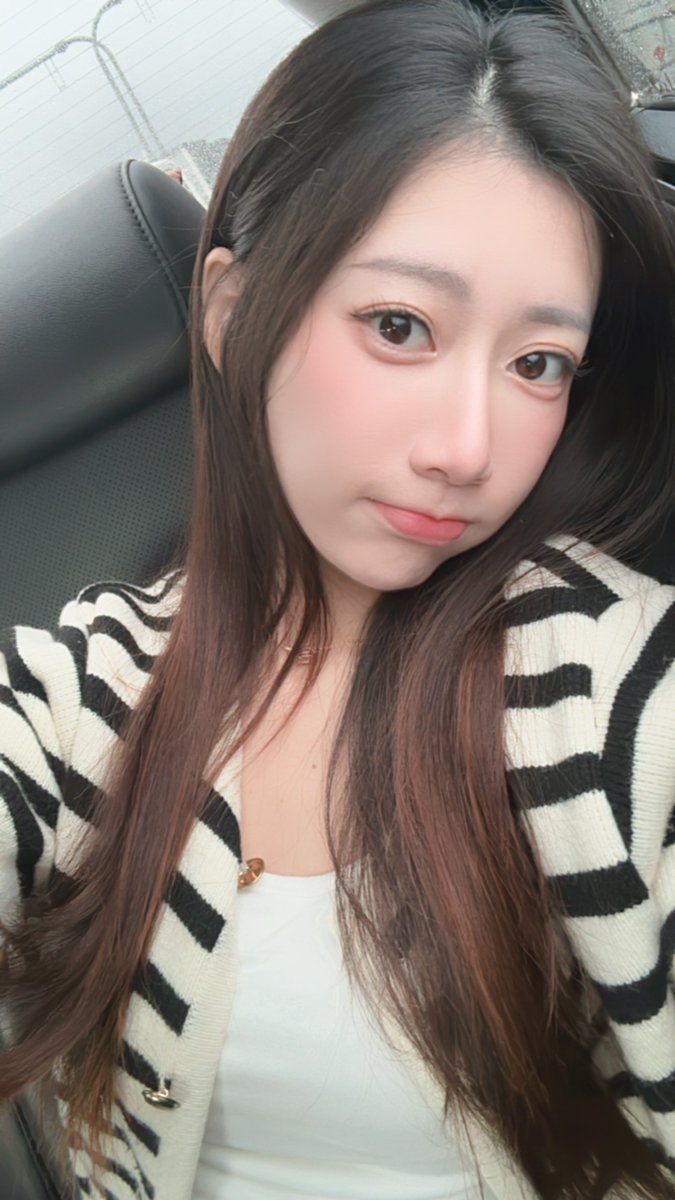 早安安☀️ 今天的你們 有沒有打起精神呢💪 https://t.co/53s87cM5LT