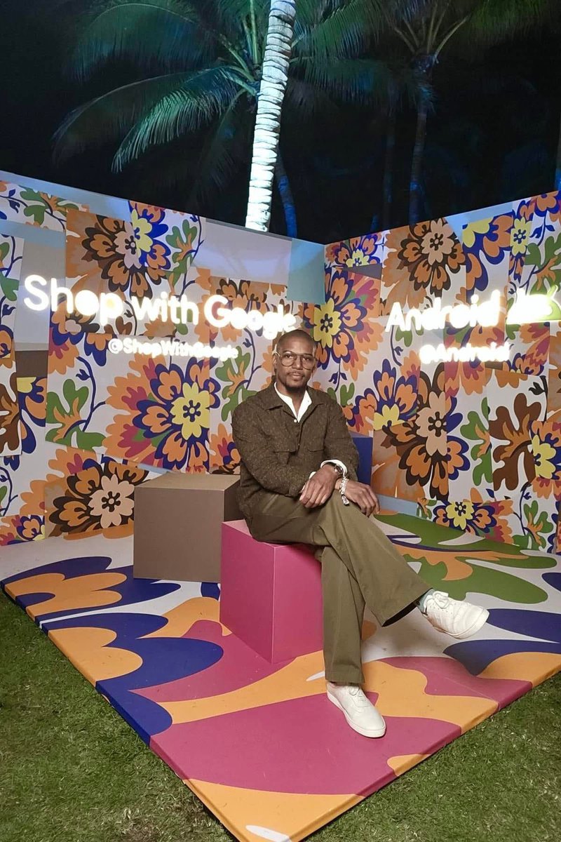 jwallacestudio's tweet photo. Mickalene Thomas w Janelle Monae sponsored by Google.  Purple PR at the Edition Hotel.  #jasonwallacestudio  #ArtBaselMiami2023 https://t.co/aObEKJKyw9