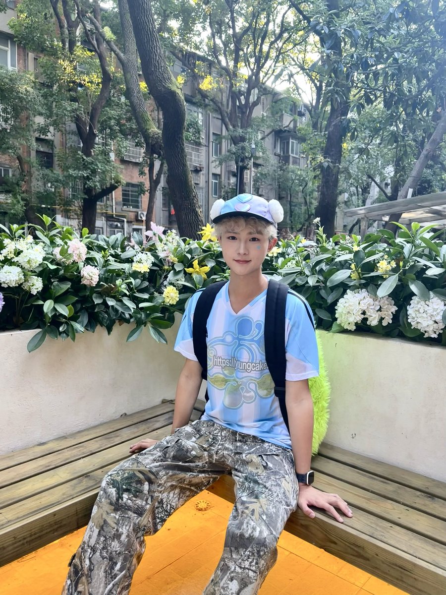 yu2003ouo's tweet photo. 谁的小宝？ https://t.co/DJL0lvNbyD