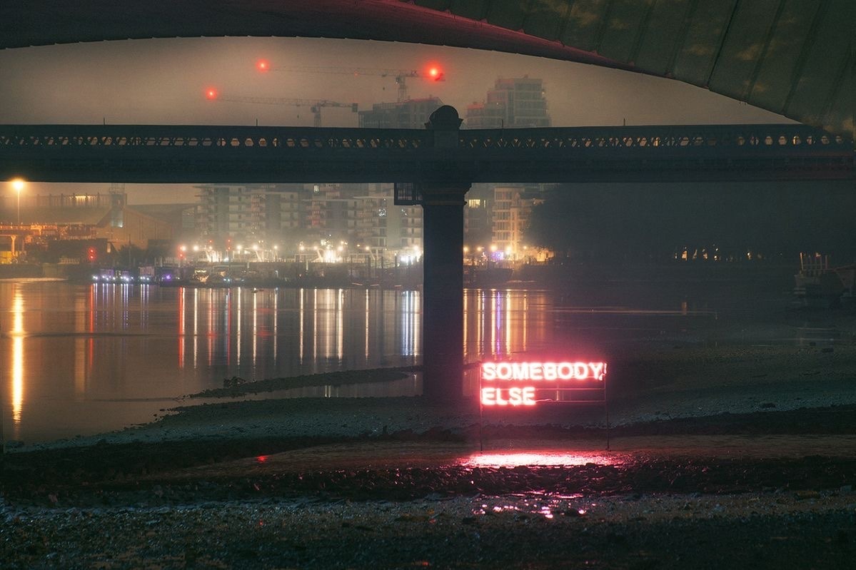 aesthetically pleasing the 1975 tweet media