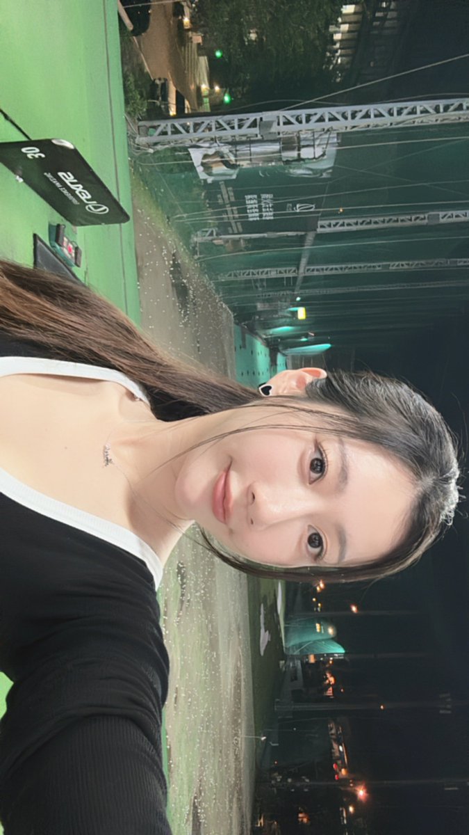 記得每日幫比特 投下你神聖的一票😎 https://t.co/liJ8gRDCEu
