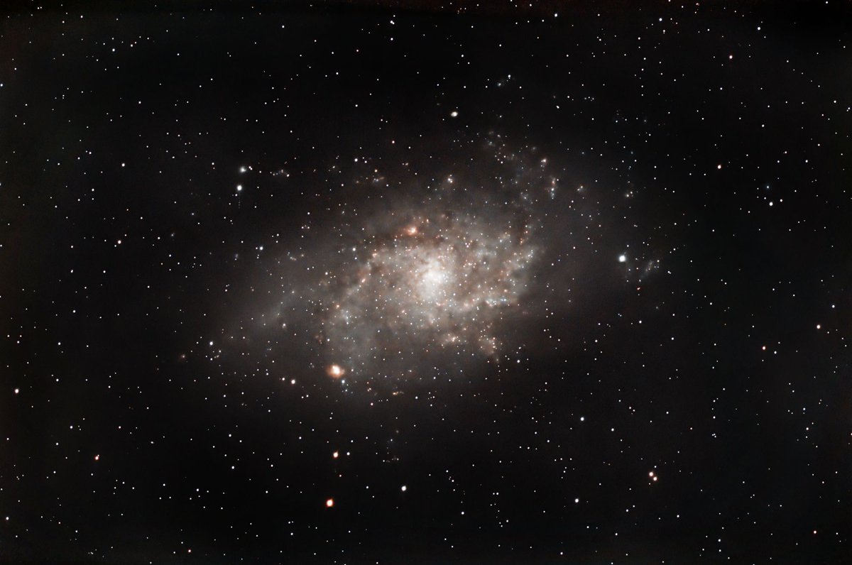 Celestron's tweet photo. ๐ He's spent decades imaging the Moon, and now #TeamCelestron member #RobertReeves is reaching even deeper into the #universe! Armed with a #CelestronOrigin, heโs shooting dozens of new targets like #galaxies, #nebulae, & #starclustersโall from his suburban backyard. https://t.co/KtQhnHlvAs