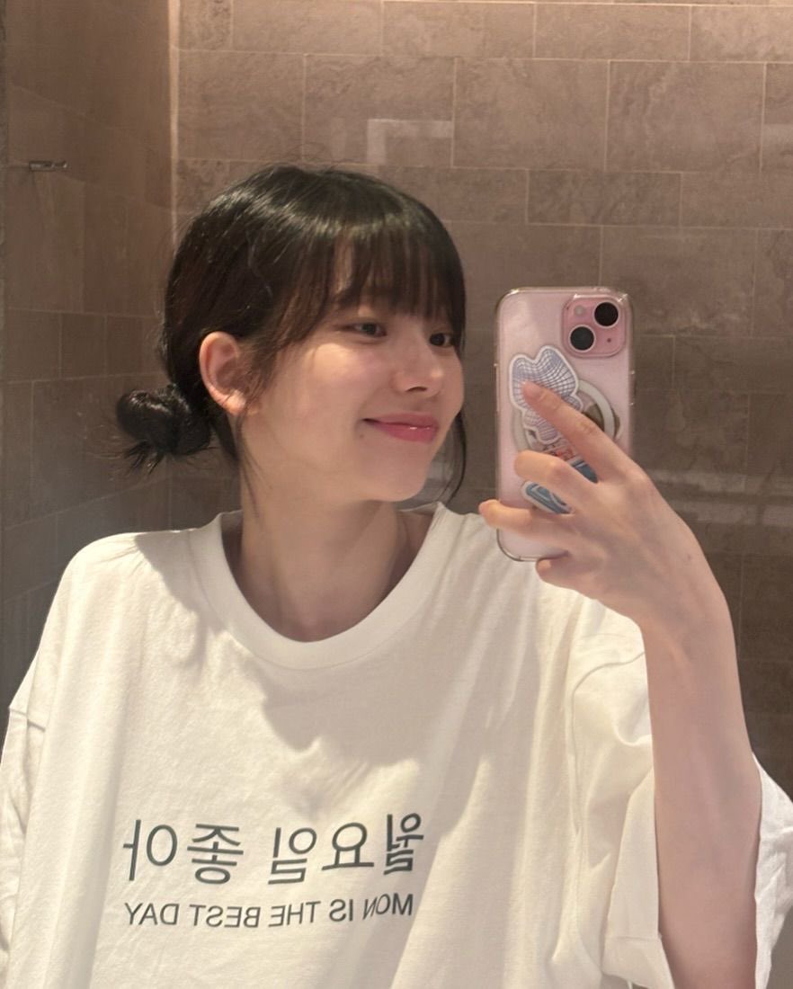 bpmawar's tweet photo. obrolan orang dewasa 🥱

——
#heartbbongi few tweets au https://t.co/ERpk7nnw6x