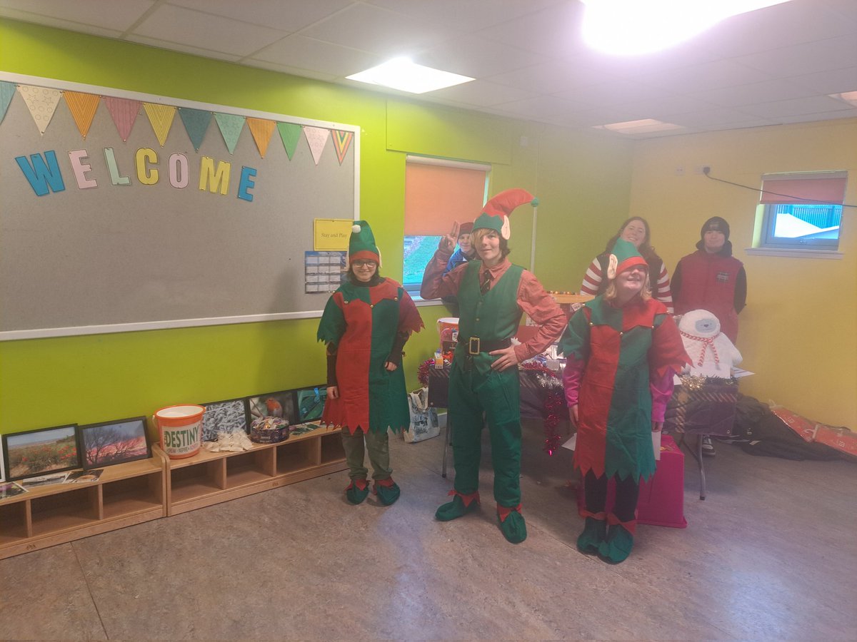 The Destiny Project SCIO (@thedestinyproj1) on Twitter photo A Fantastic Christmas Event hosted by our friends at <a href="/PennypitFLC/">The Pennypit Family and Learning Centre</a>
It was amazing to actively promote the awareness of Mental Health in particularly Children's Mental Health and the right to be listened to.
Well done to everyone involved.
<a href="/together_sacr/">Together 🧡</a> <a href="/YouthScotland/">Youth Scotland</a> A Fantastic Christmas Event hosted by our friends at <a href="/PennypitFLC/">The Pennypit Family and Learning Centre</a>
It was amazing to actively promote the awareness of Mental Health in particularly Children's Mental Health and the right to be listened to.
Well done to everyone involved.
<a href="/together_sacr/">Together 🧡</a> <a href="/YouthScotland/">Youth Scotland</a>