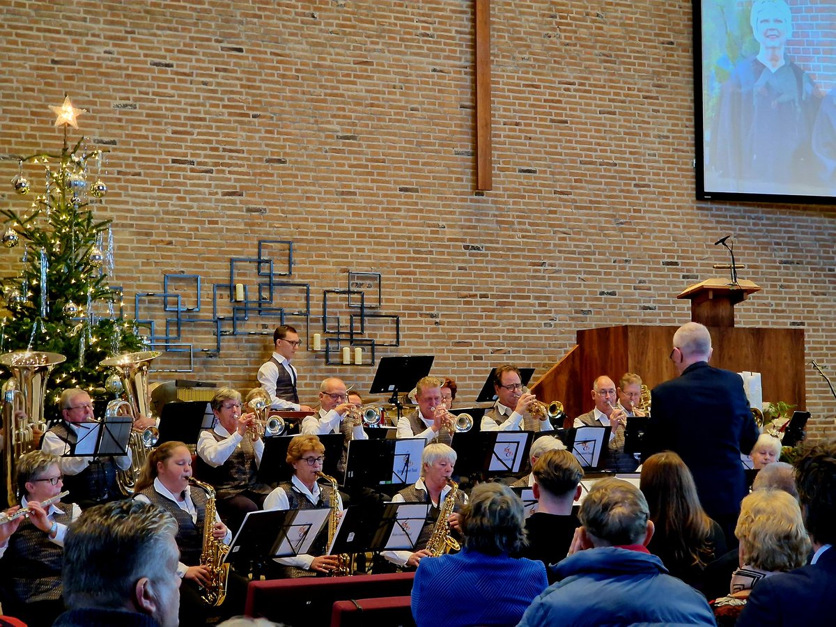 Nicol Taal tweet media