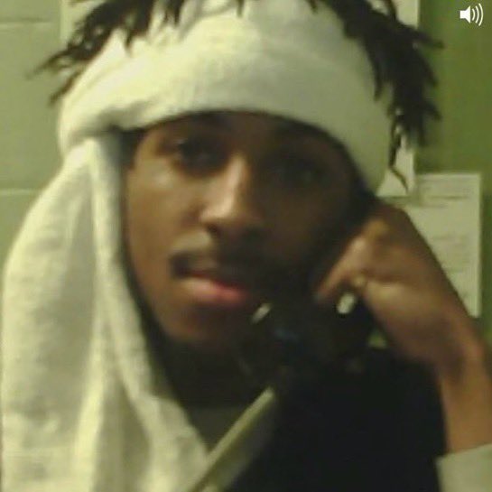YoungboySource's tweet photo. NBA YoungBoy In Jail https://t.co/RtJIzbamtG