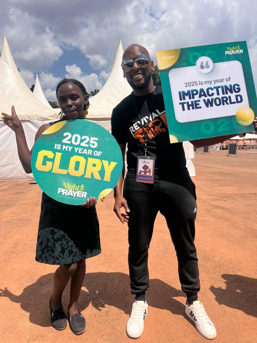 NakamyaHarry's tweet photo. What are your expectations come 2025?
#NightOfPrayer2024 
#phaneroo https://t.co/Gc1MtXfBtX