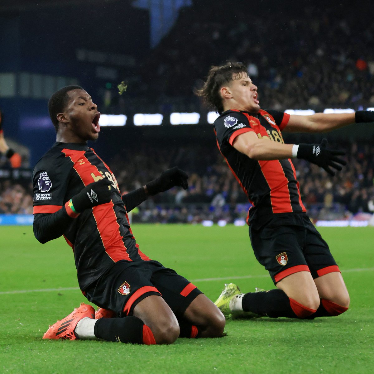 afcbournemouth's tweet photo. Sliding into Sunday night like: https://t.co/rcuFam07g5